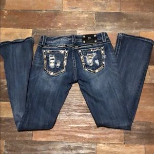 Women’s Miss Me jeans
